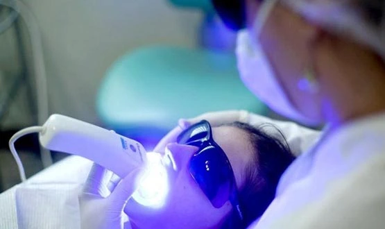 Procedimento odontológico com tecnologia de ponta